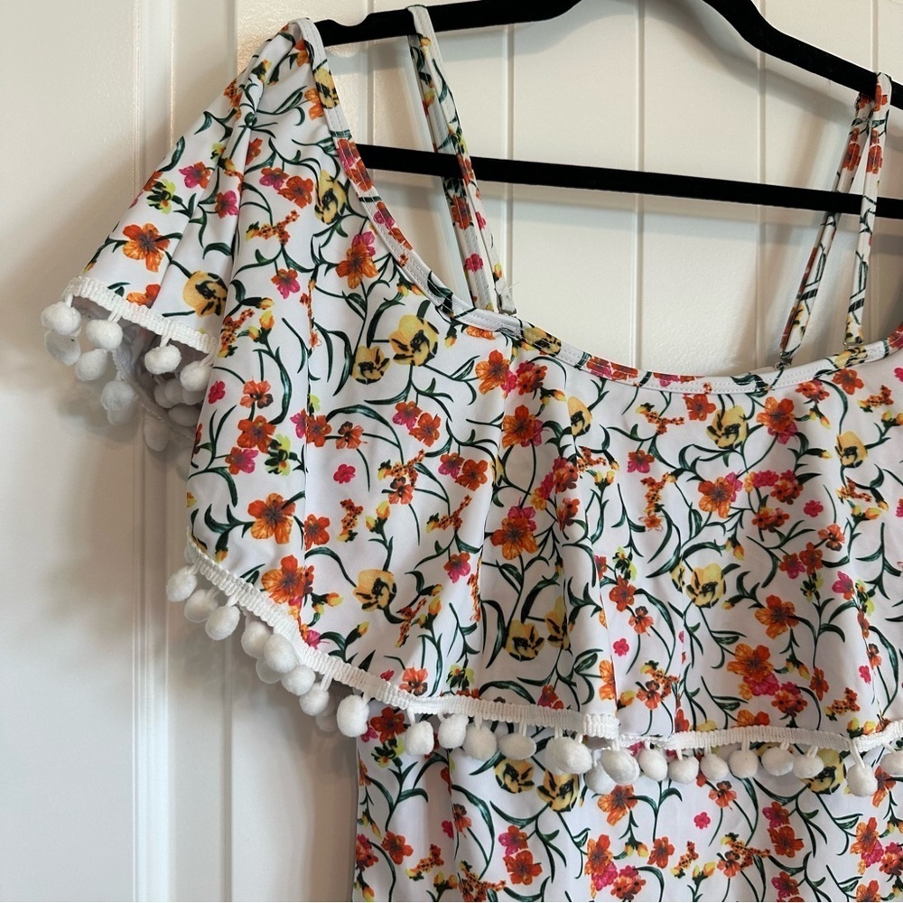 NWOT floral off the shoulder embellished one piece swimsuit size XL - Picture 2 of 9